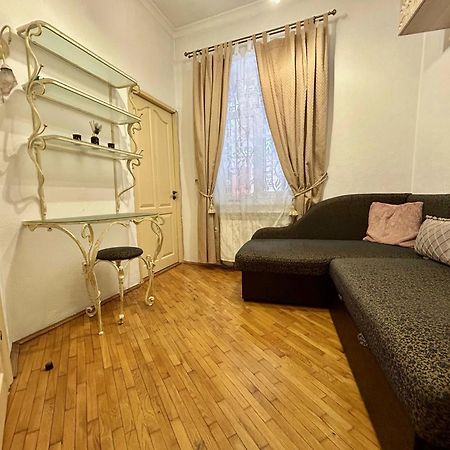 Apartments On Sholom Aleichem Та Ще Варіант Поруч ลวีฟ ภายนอก รูปภาพ