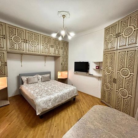 Apartments On Sholom Aleichem Та Ще Варіант Поруч ลวีฟ ภายนอก รูปภาพ