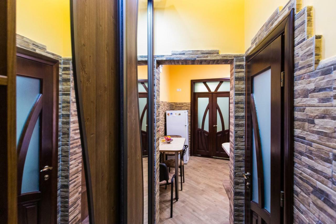 Apartments On Sholom Aleichem Та Ще Варіант Поруч ลวีฟ ภายนอก รูปภาพ